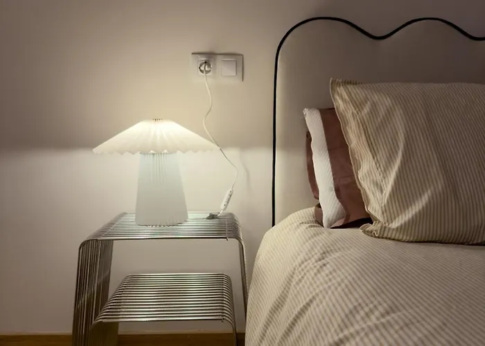 Cimavilla Centro Historico Y Playa * Gijón